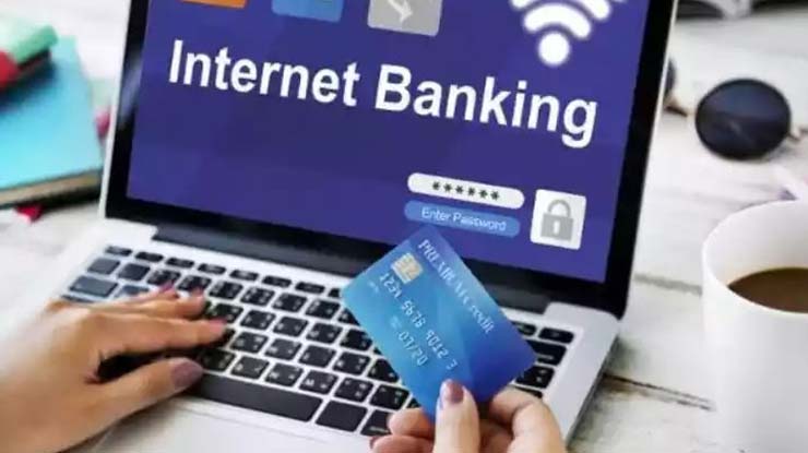 Lewat Internet Banking BCA