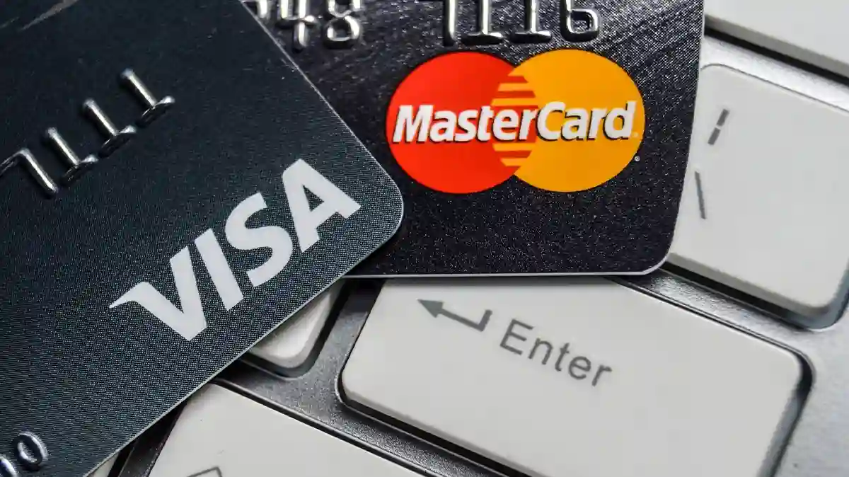 Perbedaan Kartu Kredit dan Debit, Apa yang Harus Kalian Ketahui